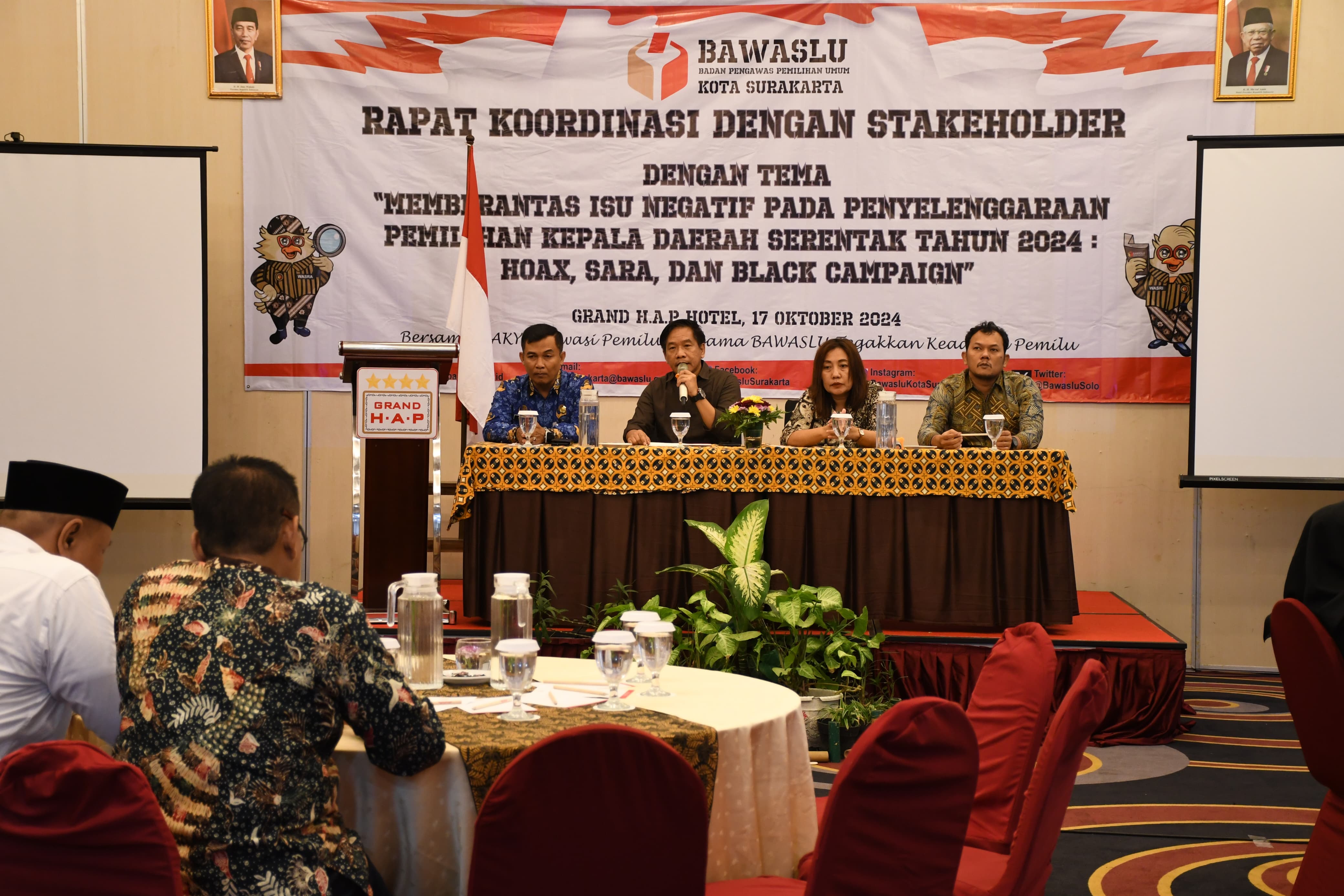 Ketua Bawaslu Kota Surakarta, Budi Wahyono saat memberikan sambutan dan membuka acara