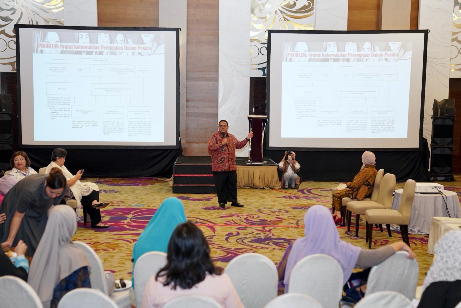 Ketua Bawaslu Rahmat Bagja dalam Forum Yayasan Women Research Institute (WRI) pemilu tanpa kekerasan terhadap perempuan di Jakarta. Rabu (26/2/2025).