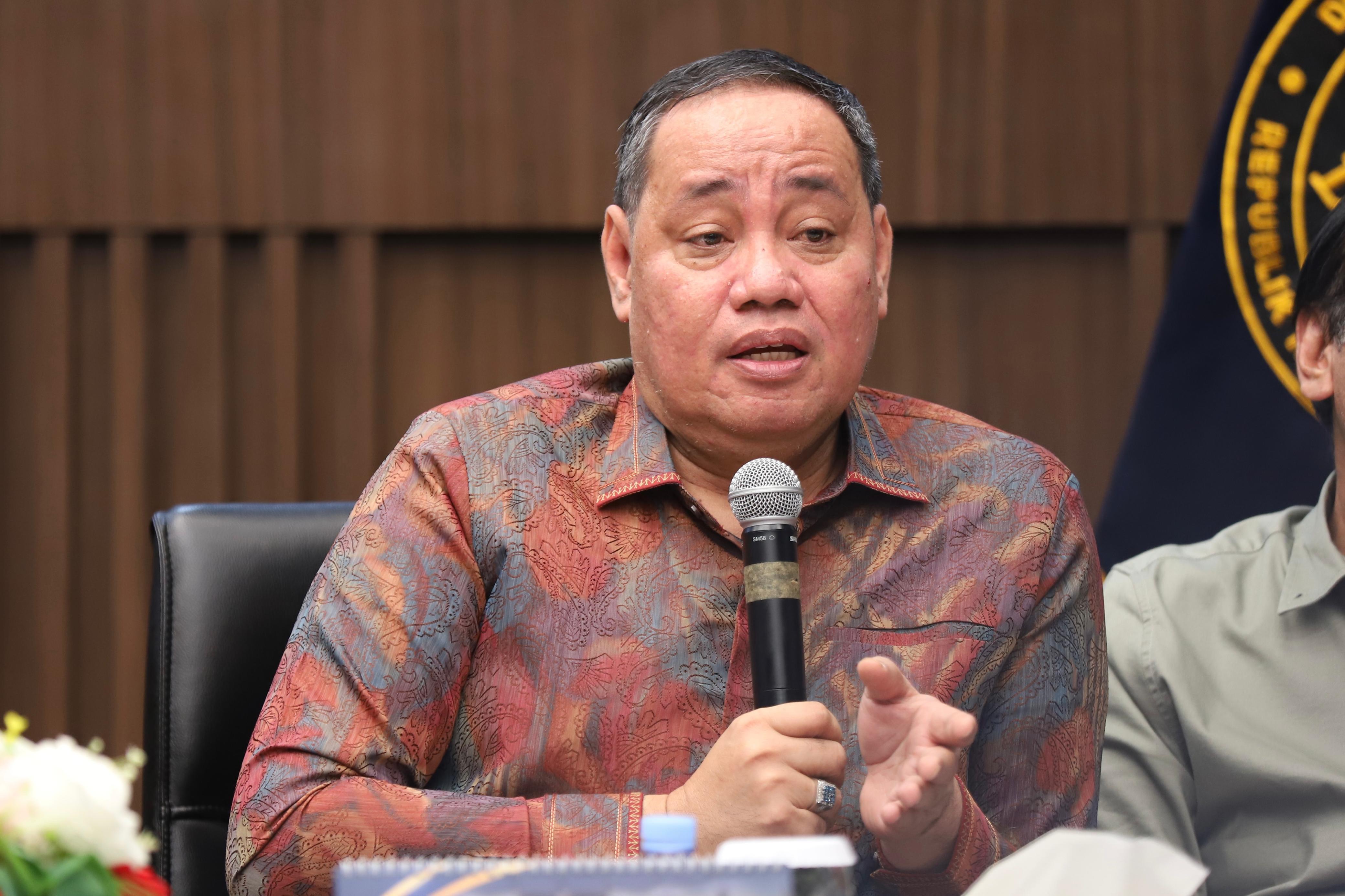 Anggota Bawaslu Herwyn JH Malonda saat memberi sambutan dalam kegiatan Pengarahan Pimpinan Dewan Kehormatan Penyelenggara Pemilu (DKPP), Senin (19/1/2026). Foto: Pemberitaan dan Publikasi Bawaslu RI