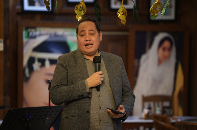 Anggota Bawaslu Herwyn JH Malonda saat memberikan sambutan pada acara Buka Bersama Keluarga Besar JPPR, Kamis (5/3/2026). Foto: Pemberitaan dan Publikasi Bawaslu RI.
