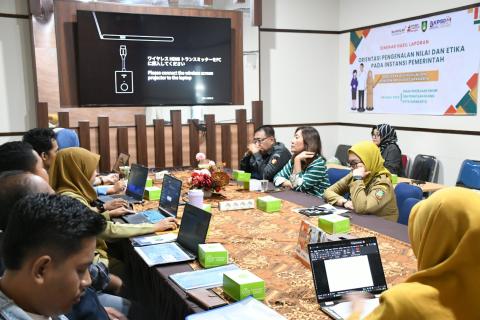 suasana Rapat PCM Rehabilitasi Gedung Eks SD Sumber 5