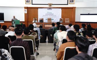 Ketua Bawaslu Rahmat Bagja saat menjadi Keynote Speaker Closing Ceremony Advance Training (Latihan Kader/LK III) HMI di Kota Bandung, Jumat (31/1/2024).