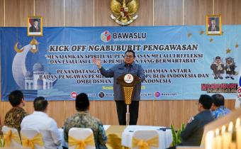 Ketua Bawaslu Rahmat Bagja saat Kick Off Ngabuburit Pengawasan di Jakarta, Senin (3/3/2025).