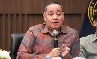 Anggota Bawaslu Herwyn JH Malonda saat memberi sambutan dalam kegiatan Pengarahan Pimpinan Dewan Kehormatan Penyelenggara Pemilu (DKPP), Senin (19/1/2026). Foto: Pemberitaan dan Publikasi Bawaslu RI