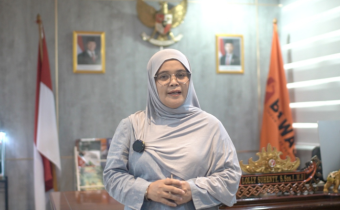 Anggota Bawaslu Lolly Suhenty dalam Kultum Ngabuburit Pengawasan bertema Refleksi Pencegahan, Partisipasi Masyarakat & Hubungan Masyarakat yang ditayangkan melalui kanal YouTube Bawaslu, Senin (2/3/2026).
