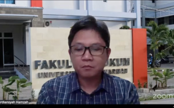 Akademisi Universitas Mulawarman Herdiansyah Hamzah dalam Ngabuburit Pengawasan bertajuk “Penguatan Penegakan Hukum Pemilu” yang diselenggarakan secara daring dan ditayangkan secara langsung melalui kanal YouTube Bawaslu, Kamis (5/3/2025).